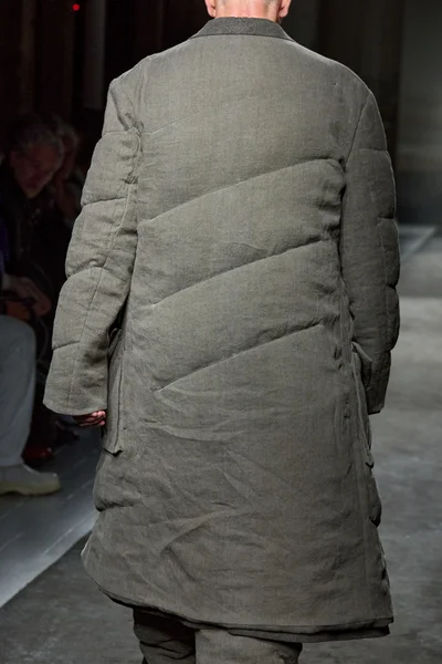 Look 39